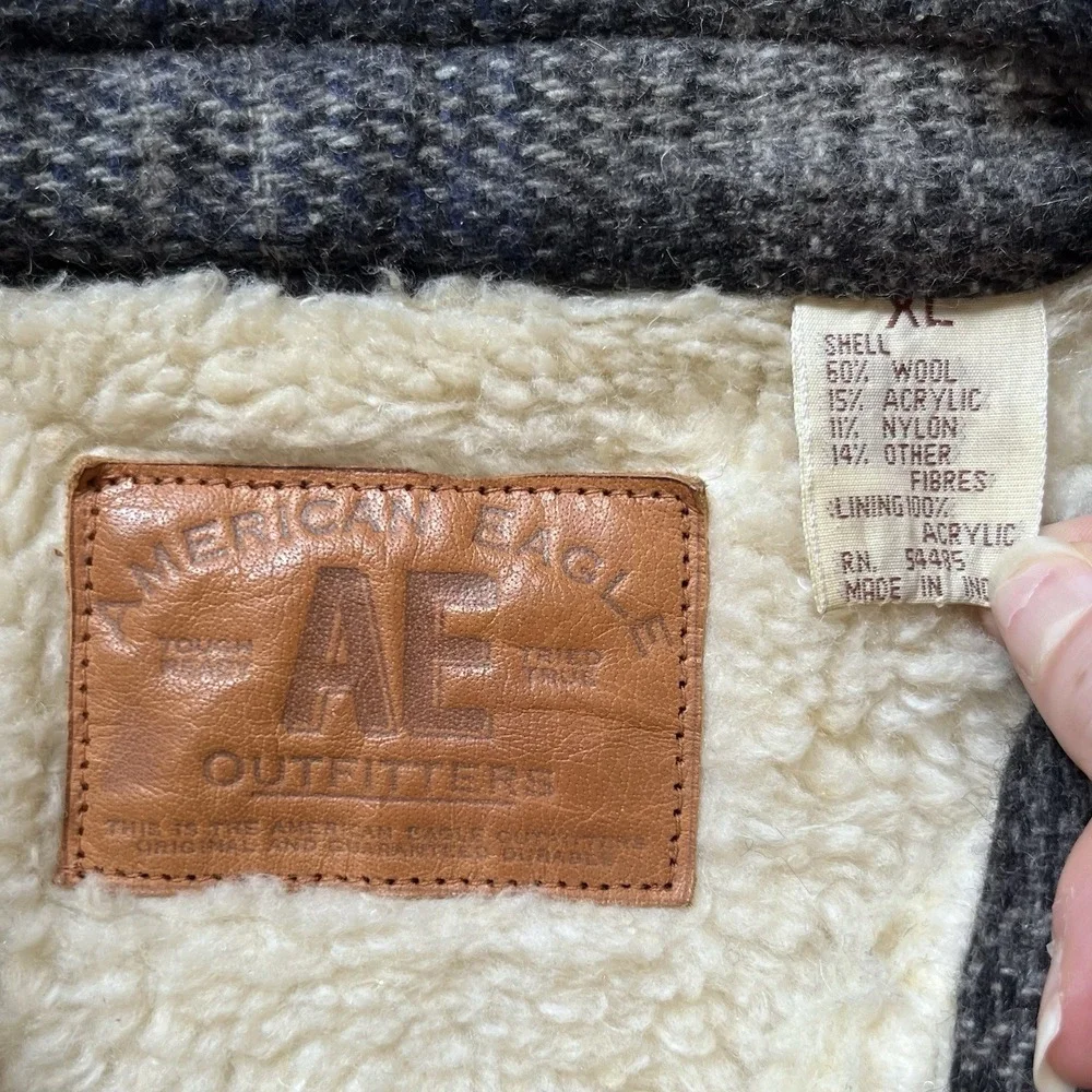 American Eagle Y2K Flannel Vest Sz XL Wool Sherpa Plaid Vintage Tartan Outdoor